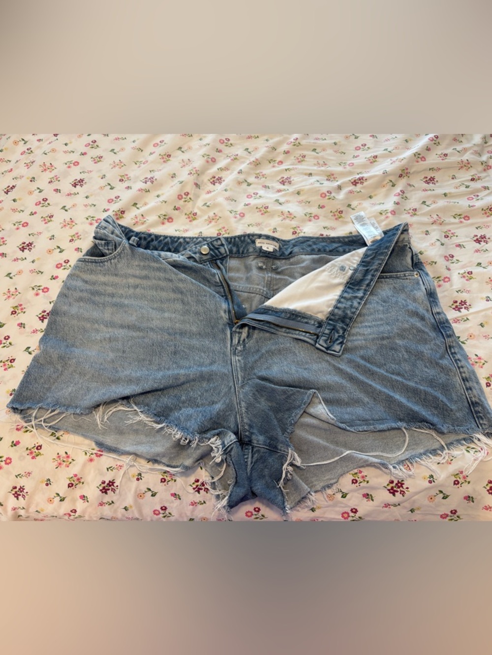 Good American Light Blue Distressed Denim Shorts